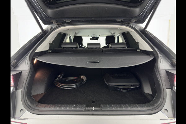 Hyundai IONIQ 5 Lounge 77.4 kWh [3-Fase-11kW] {SoH-99%} (INCL-BTW) Aut. *HEATPUMP | LEATHER | BOSE-SOUND | FULL-LED | ADAPTIVE-CRUISE | BLINDSPOT | DIGI-COCKPIT | AMBIENTLIGHT | DAB | SHIFTPADDLES | HEAD-UP | NAVI-FULLMAP | KEYLESS | 20 INCH*