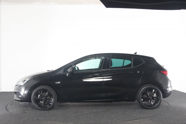 Opel Astra 1.2 Ultimate | eerste eigenaar | NL-auto | vol met opties.