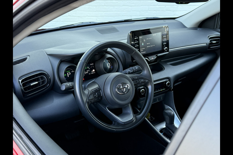 Toyota Yaris 1.5 Hybrid Team D | ACC | CarPlay | Camera | Keyless