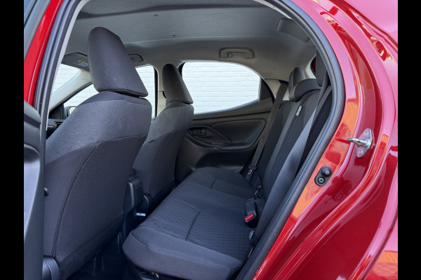 Toyota Yaris 1.5 Hybrid Team D | ACC | CarPlay | Camera | Keyless