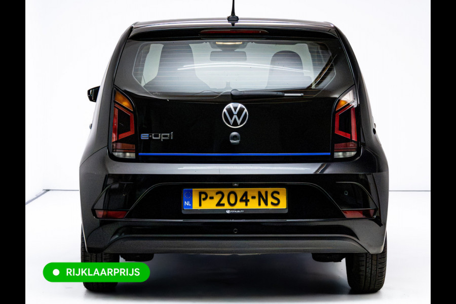 Volkswagen e-Up! e-up! | Stoelverwarming | Voorruit verw. | Cruise control | Camera | Extra getint glas achter | PDC achter | Climate control, All season banden, Snellader, DAB, Black pearl metallic, Rijklaarprijs!