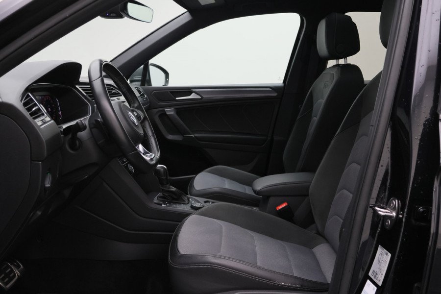 Volkswagen Tiguan Allspace 2.0 TSI 4Motion Highline Business R Panoramadak, Camera, Apple CarPlay, ACC, Keyless, Trekhaak, 20"