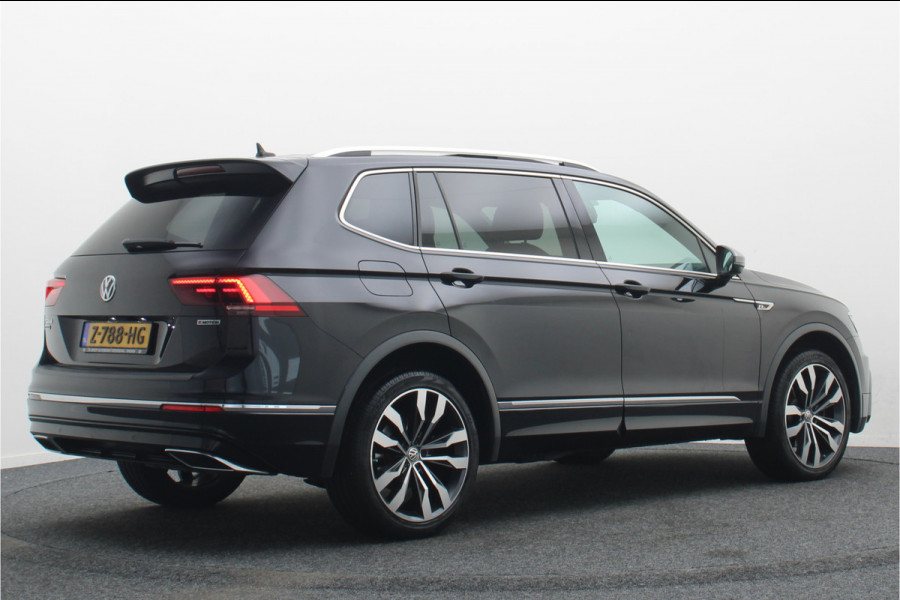 Volkswagen Tiguan Allspace 2.0 TSI 4Motion Highline Business R Panoramadak, Camera, Apple CarPlay, ACC, Keyless, Trekhaak, 20"