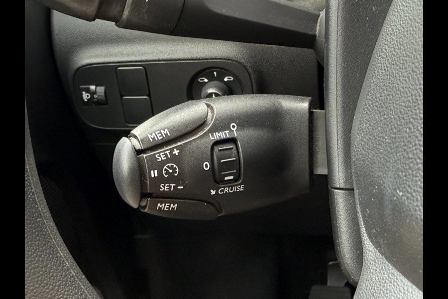 Citroën C3 1.2 PureTech Shine | NAVI | PDC | DAB | Cruise