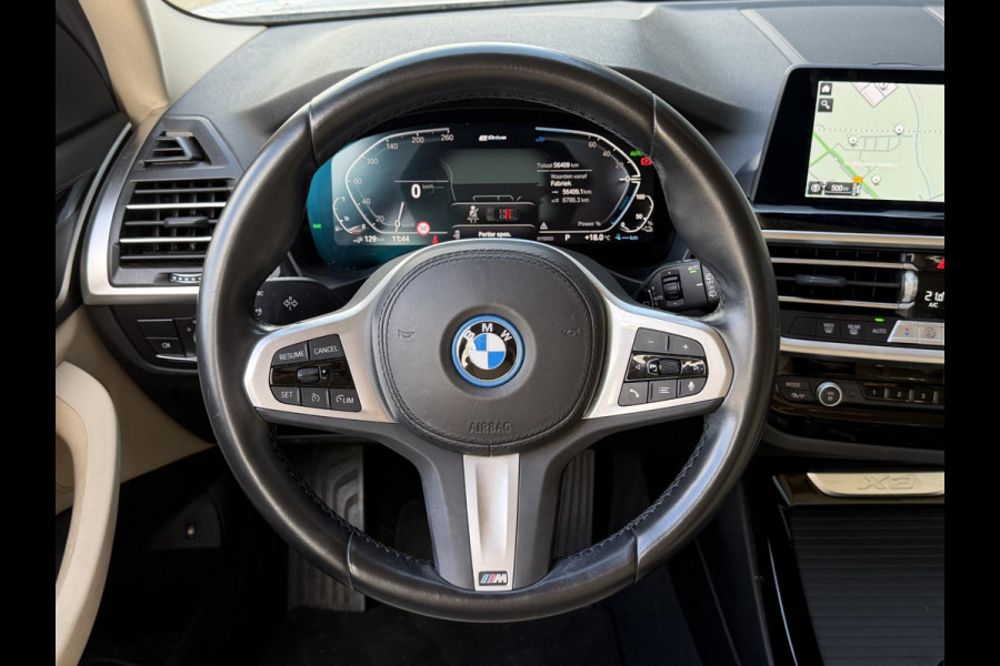 BMW X3 xDrive30e 18"/Leder/Dodehoek/Camera/Keyless/LED/Navigatie