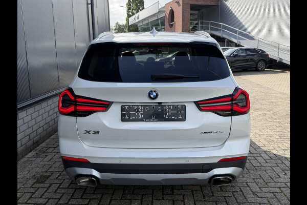 BMW X3 xDrive30e 18"/Leder/Dodehoek/Camera/Keyless/LED/Navigatie
