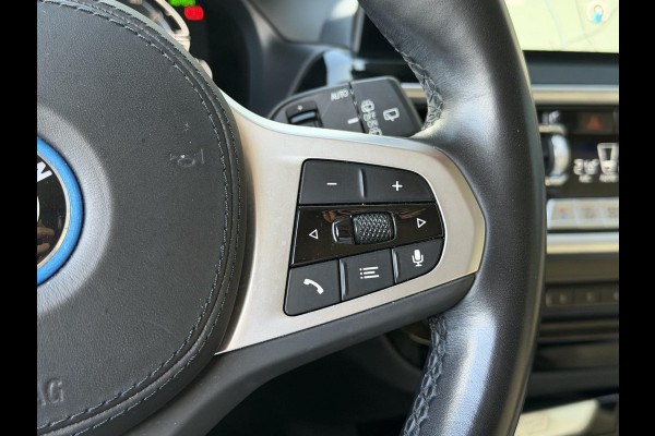 BMW X3 xDrive30e 18"/Leder/Dodehoek/Camera/Keyless/LED/Navigatie