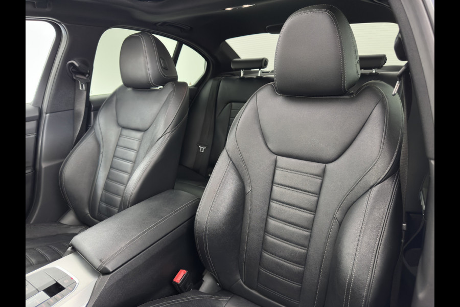 BMW 3-serie 320e M-Sport-Styling Business Edition Plus (Plug-In) {SoH-88%} (INCL-BTW) Aut. * PANO | LEATHER | FULL-LED | HEATED-SPORTSEATS | NAVI-FULLMAP | KEYLESS | PRIVACY-GLASS | HIFI-SOUND | ECC | PDC | SHIFTPADDLES | DAB | CARPLAY |  CRUISE | 19''ALU*