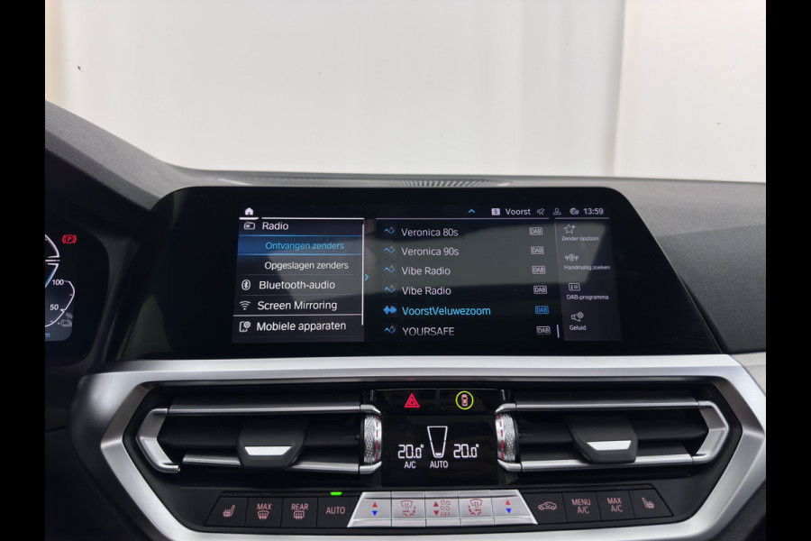 BMW 3-serie 320e M-Sport-Styling Business Edition Plus (Plug-In) {SoH-88%} (INCL-BTW) Aut. * PANO | LEATHER | FULL-LED | HEATED-SPORTSEATS | NAVI-FULLMAP | KEYLESS | PRIVACY-GLASS | HIFI-SOUND | ECC | PDC | SHIFTPADDLES | DAB | CARPLAY |  CRUISE | 19''ALU*