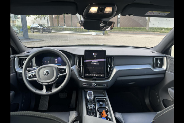 Volvo XC60 2.0 T6 Plug-in hybrid AWD Plus Black Edition VAN: 59.900,- ND: 56.877,- UW HERSTVOORDEEL: 2.023,- | TREKHAAK | DEALER ONDERHOUDEN | HEAD UP | 360CAMERA | FABR. GARANTIE! |