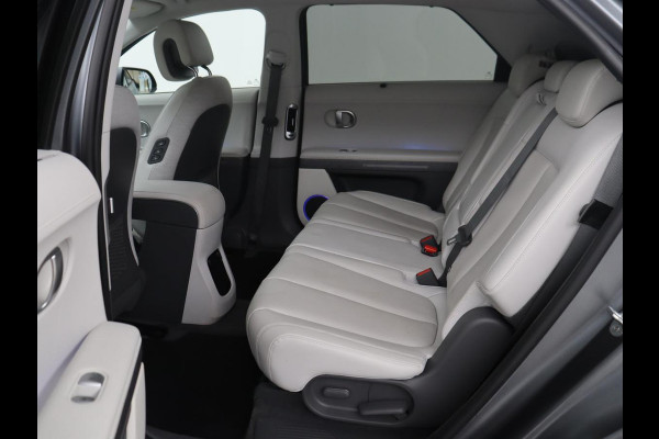 Hyundai IONIQ 5 Lounge 73kWh | SOH 96,2% | Leder | Memory | Stuur/stoel verwarming | Stoelventilatie | Adaptive cruise | Trekhaak | Head-up | 360 camera | Park assist | BOSE sound | Carplay