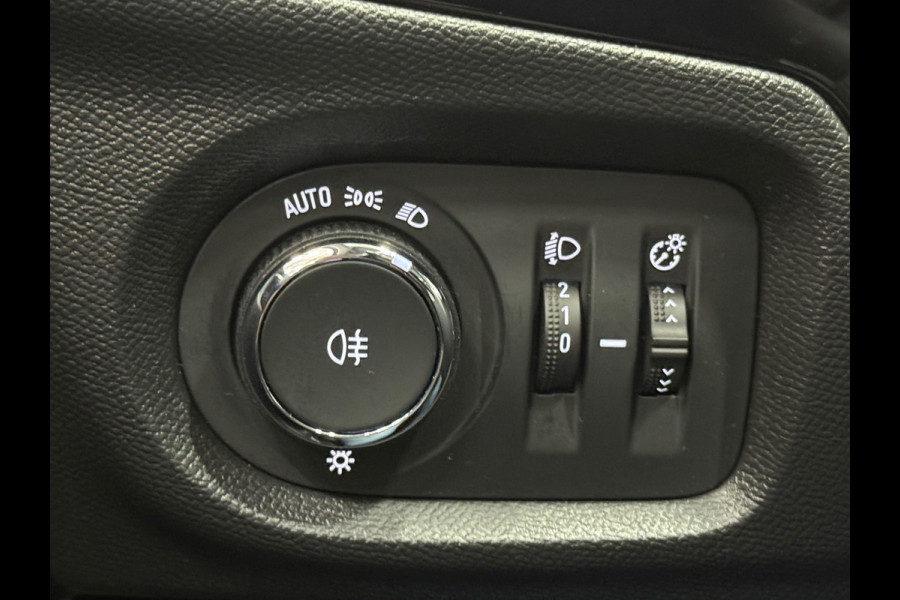Opel Corsa 1.2 Turbo Edition |NAP| LED | Cruise Control | Parkeersensoren |Carplay|DAB+ | Rijstrookassistent