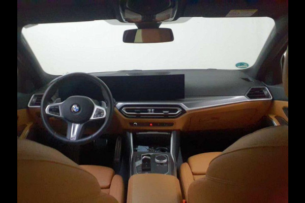 BMW 3 Serie Touring 318i Touring Auto BTW|M-sport|Pano|Dealer onderh|Trekhaak