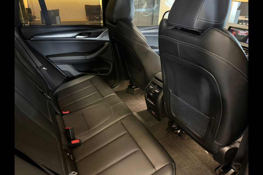 BMW X3 XDrive30e M Package Panorama Camera 1e eigenaar