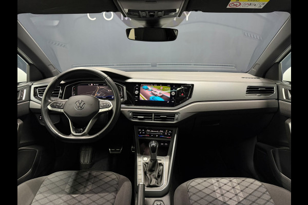 Volkswagen Taigo 1.5 TSI R-Line BTW! Pano KeylessGo IQ Camera