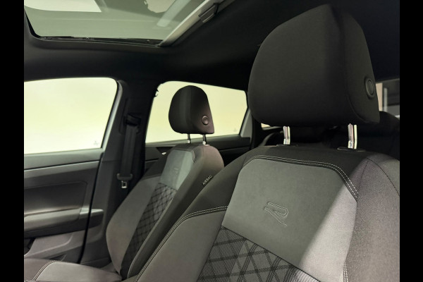 Volkswagen Taigo 1.5 TSI R-Line BTW! Pano KeylessGo IQ Camera
