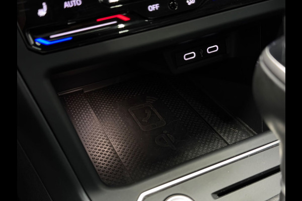 Volkswagen Taigo 1.5 TSI R-Line BTW! Pano KeylessGo IQ Camera