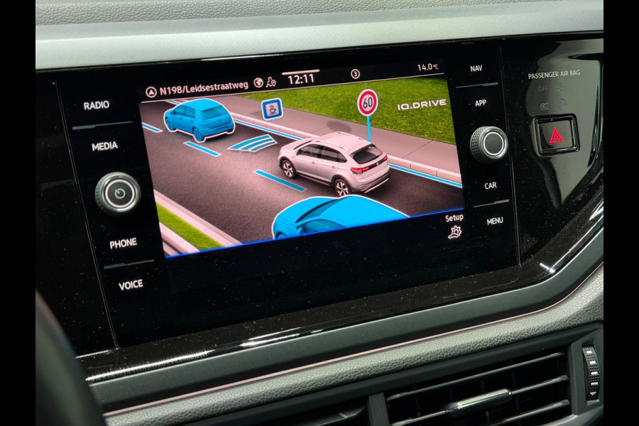 Volkswagen Taigo 1.5 TSI R-Line BTW! Pano KeylessGo IQ Camera
