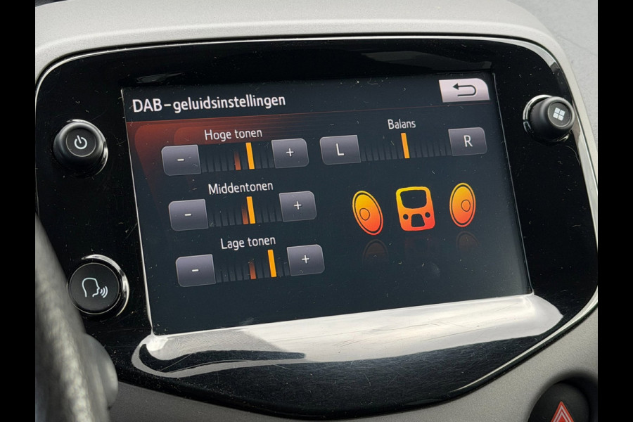 Peugeot 108 1.0 e-VTi Active Camera|DAB|Airco|Carplay|Bluetooth