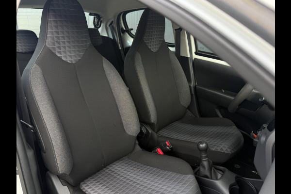 Peugeot 108 1.0 e-VTi Active Camera|DAB|Airco|Carplay|Bluetooth