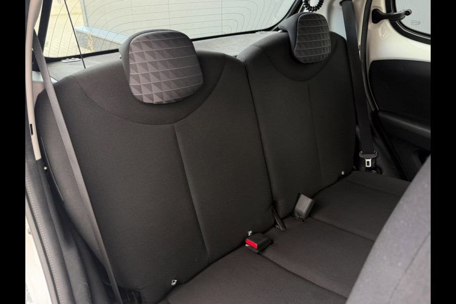 Peugeot 108 1.0 e-VTi Active Camera|DAB|Airco|Carplay|Bluetooth