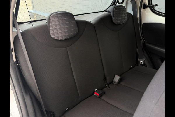 Peugeot 108 1.0 e-VTi Active Camera|DAB|Airco|Carplay|Bluetooth