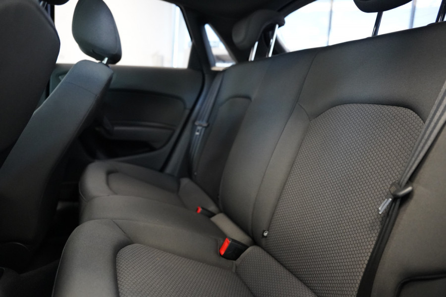 Audi A1 Sportback 1.4 TFSI Advance S-line Navigatie 17'lmv 43.798km!