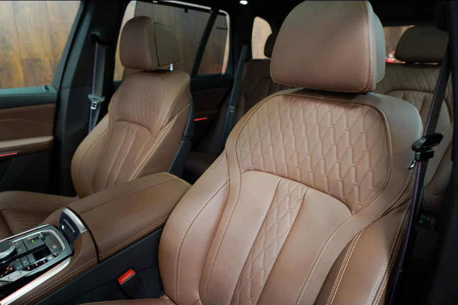 BMW X5 xDrive50e BTW|M-Sport|PANO|HUD|SkyLounge|H&K|Trekhaak