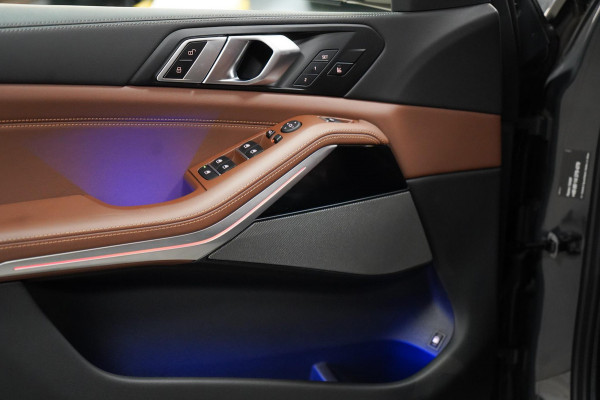 BMW X5 xDrive50e BTW|M-Sport|PANO|HUD|SkyLounge|H&K|Trekhaak