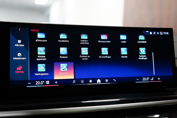 BMW X5 xDrive50e BTW|M-Sport|PANO|HUD|SkyLounge|H&K|Trekhaak