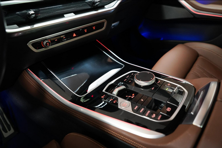 BMW X5 xDrive50e BTW|M-Sport|PANO|HUD|SkyLounge|H&K|Trekhaak