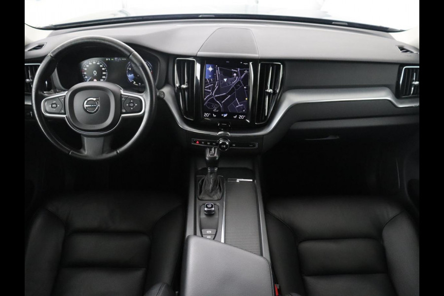 Volvo XC60 2.0 T5 Momentum | Trekhaak | Navigatie | Stoelverwarming | LED |