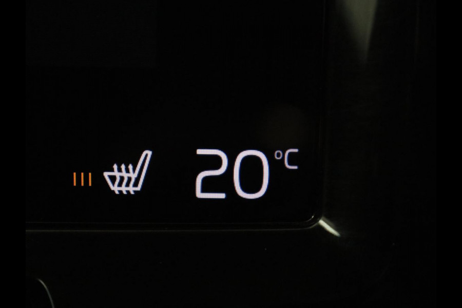 Volvo XC60 2.0 T5 Momentum | Trekhaak | Navigatie | Stoelverwarming | LED |