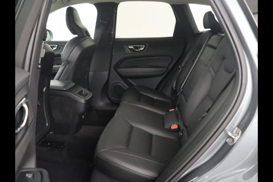 Volvo XC60 2.0 T5 Momentum | Trekhaak | Navigatie | Stoelverwarming | LED |