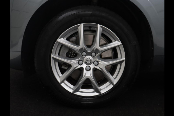 Volvo XC60 2.0 T5 Momentum | Trekhaak | Navigatie | Stoelverwarming | LED |