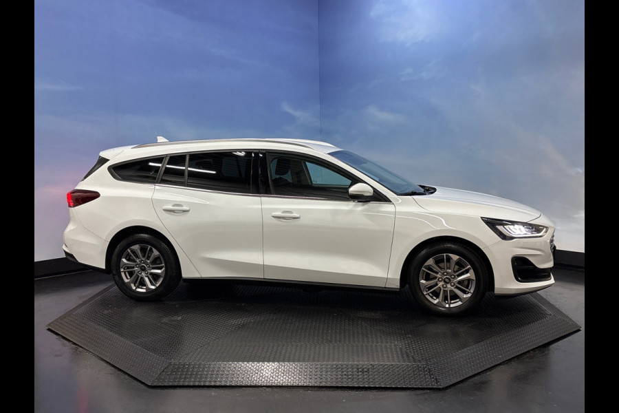 Ford FOCUS Wagon 1.0 EcoBoost Hybrid Titanium Navi | Clima | Cruise | PDC | Trekhaak
