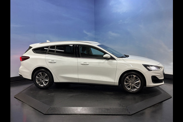 Ford FOCUS Wagon 1.0 EcoBoost Hybrid Titanium Navi | Clima | Cruise | PDC | Trekhaak