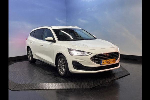 Ford FOCUS Wagon 1.0 EcoBoost Hybrid Titanium Navi | Clima | Cruise | PDC | Trekhaak