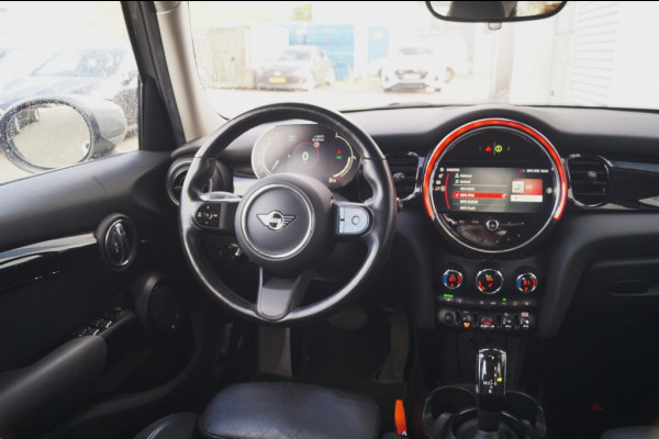 MINI Cooper 5-Deurs 1.5 136pk Automaat Cooper Business Edition -NAVI-ECC-
