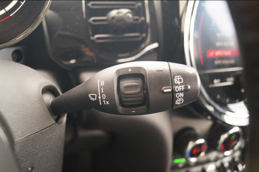 MINI Cooper 5-Deurs 1.5 136pk Automaat Cooper Business Edition -NAVI-ECC-
