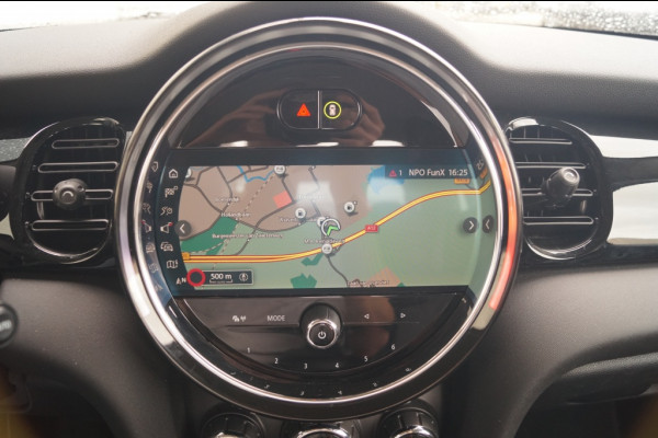 MINI Cooper 5-Deurs 1.5 136pk Automaat Cooper Business Edition -NAVI-ECC-