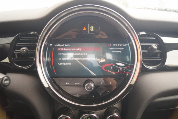 MINI Cooper 5-Deurs 1.5 136pk Automaat Cooper Business Edition -NAVI-ECC-