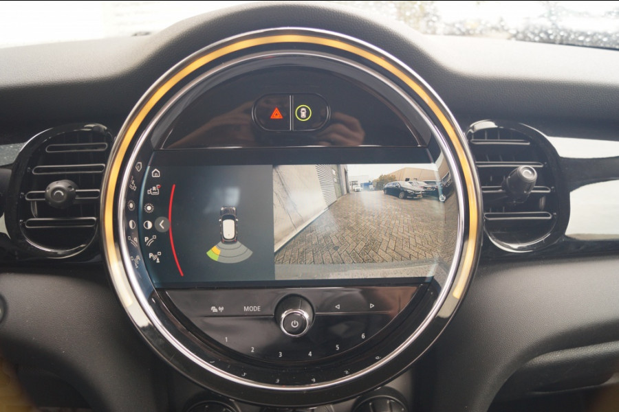MINI Cooper 5-Deurs 1.5 136pk Automaat Cooper Business Edition -NAVI-ECC-