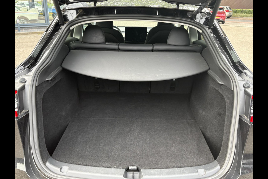 Tesla Model Y Long Range AWD 75 kWh VAN:40.900,- VOOR:37.440,- UW HERFSTVOORDEEL:3.460,- | SOH 94% | RIJKLAAR GELEVERD | AFNEEMBARE TREKHAAK |TESLA FABRIEKSGARANTIE TOT 06-2027 OF 80.000 KM | TESLA GARANTIE ACCU + AANDRIJFLIJN T/M 06-2031 OF 192.000 KM