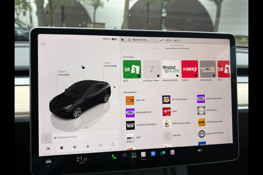 Tesla Model Y Long Range AWD 75 kWh VAN:40.900,- VOOR:37.440,- UW HERFSTVOORDEEL:3.460,- | SOH 94% | RIJKLAAR GELEVERD | AFNEEMBARE TREKHAAK |TESLA FABRIEKSGARANTIE TOT 06-2027 OF 80.000 KM | TESLA GARANTIE ACCU + AANDRIJFLIJN T/M 06-2031 OF 192.000 KM