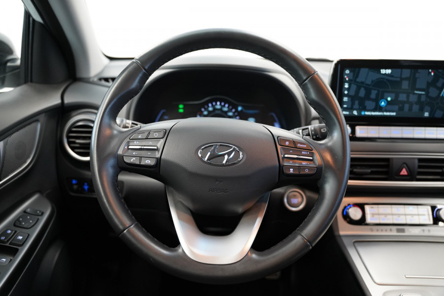 Hyundai Kona EV Comfort 64 kWh 3-Fase Warmtepomp Two-Tone Adaptive-Cruise Navigatie
