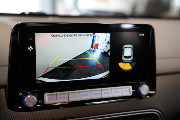 Hyundai Kona EV Comfort 64 kWh 3-Fase Warmtepomp Two-Tone Adaptive-Cruise Navigatie
