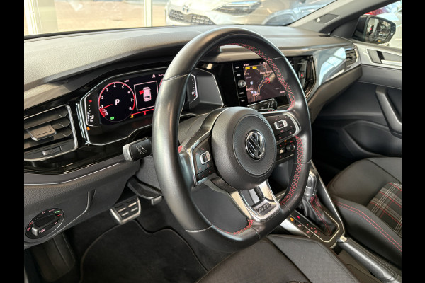 Volkswagen Polo 2.0 TSi 200pk GTi DSG 5-drs. SCHUIFDAK/BEATS/KEYLESS/CAMERA/DODEHOEK/1E EIGENAAR!
