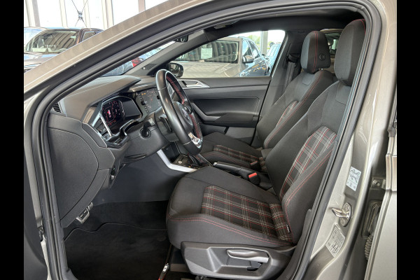 Volkswagen Polo 2.0 TSi 200pk GTi DSG 5-drs. SCHUIFDAK/BEATS/KEYLESS/CAMERA/DODEHOEK/1E EIGENAAR!