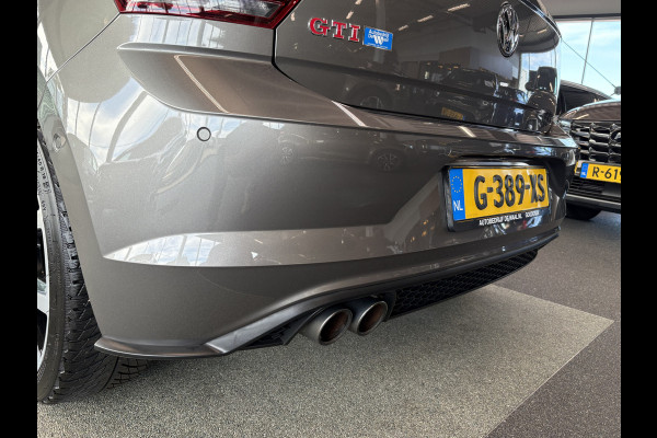 Volkswagen Polo 2.0 TSi 200pk GTi DSG 5-drs. SCHUIFDAK/BEATS/KEYLESS/CAMERA/DODEHOEK/1E EIGENAAR!